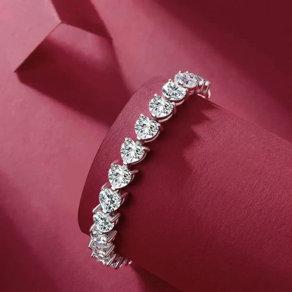 24 Carat Moissanite 925 Sterling Silver Heart Bracelet - Image 6