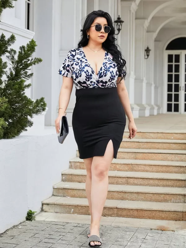 Plus Size Slit Printed Surplice Wrap Dress - Image 5