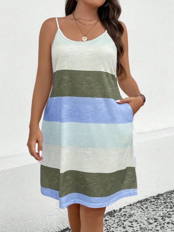 Plus Size Color Block Scoop Neck Mini Dress - Image 4