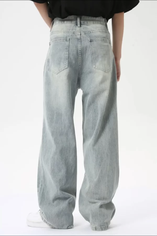 Wide Leg Jeans with Pockets - Image 4