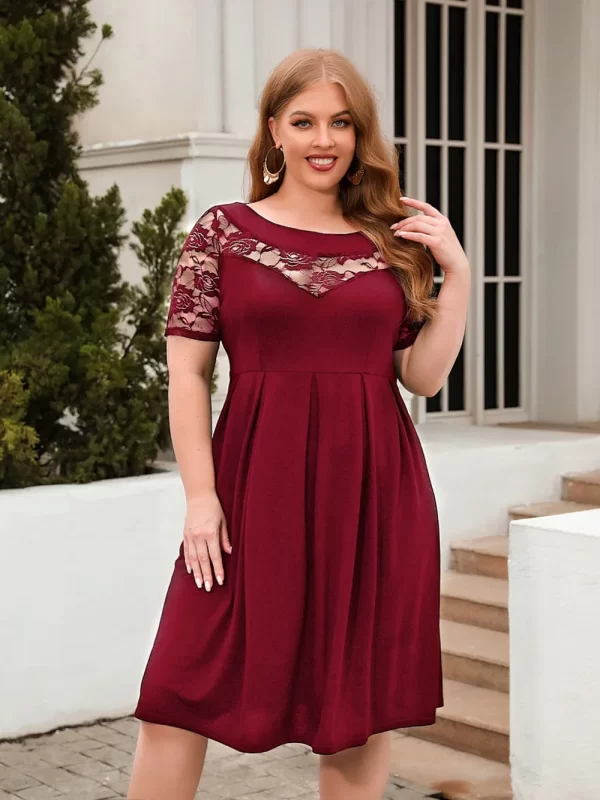 Plus Size Ruched Round Neck Short Sleeve Dress - Image 26