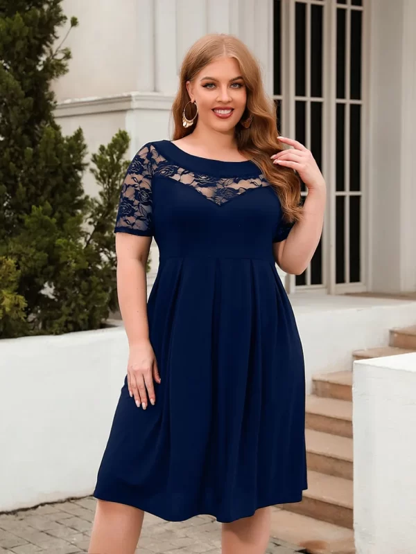 Plus Size Ruched Round Neck Short Sleeve Dress - Image 16