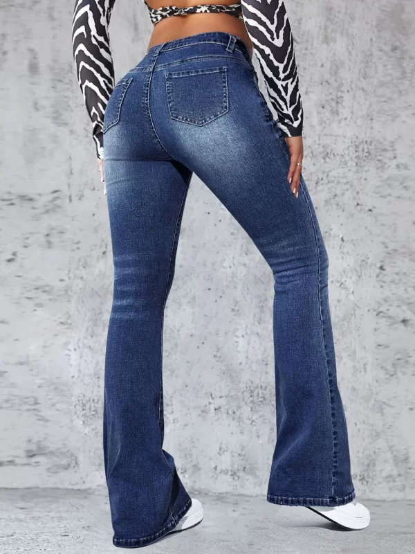 High Rise Jeans with Pockets - Image 2