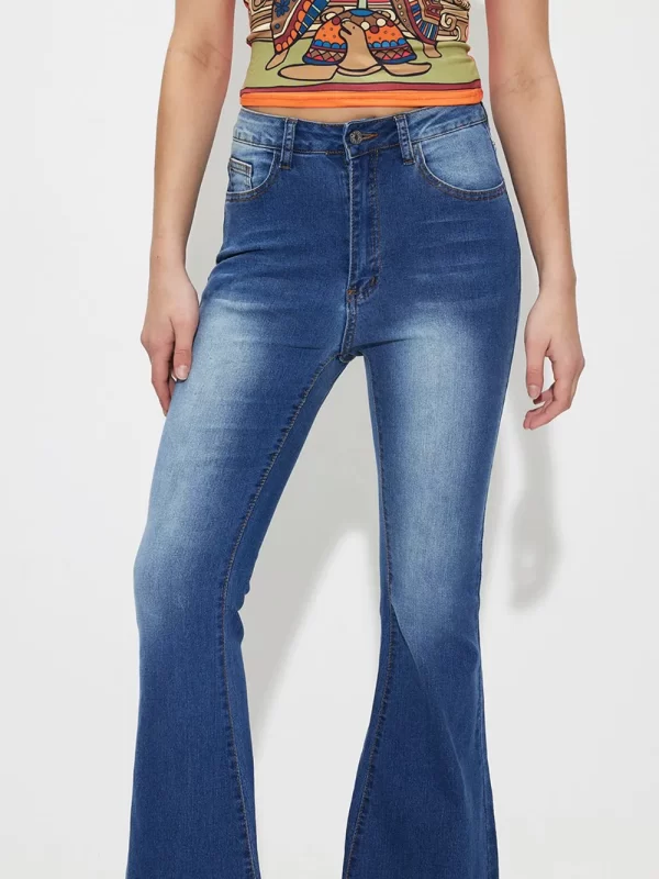 Mid-Rise Waist Bootcut Jeans - Image 4