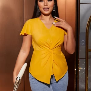 Twisted Solid V-Neck Cap Sleeve Blouse